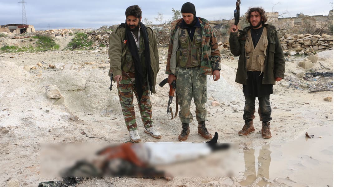 112 قتيلا في سوريا الجمعة بينهم 31 من "داعش" والأكراد بمعارك كوباني