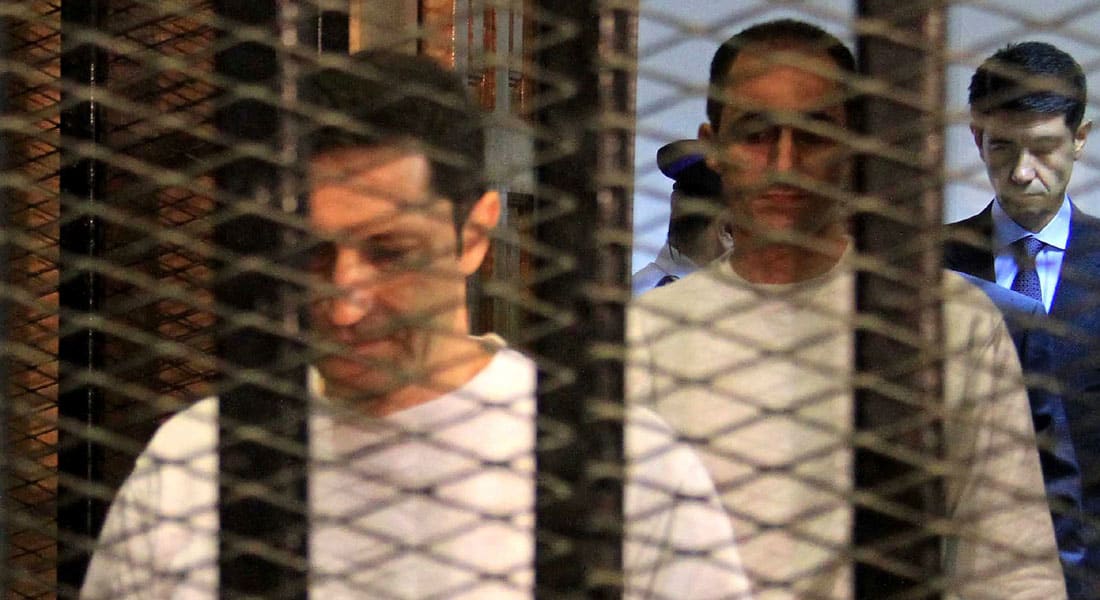 مصر.. حكم قضائي بإخلاء سبيل نجلي مبارك على ذمة محاكمتهما بقضية "القصور الرئاسية"
