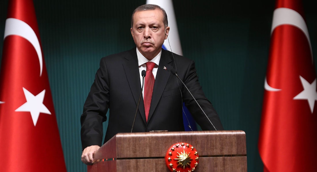 أردوغان يحسم معركة البنوك الإسلامية مع غولن بسيطرة مؤسسة حكومية على "بنك آسيا" 