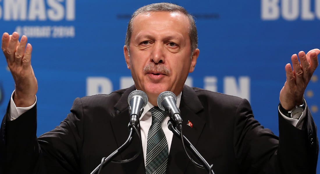 سياسي تركي يهاجم أردوغان والحكومة بسبب "بنك آسيا": دفع مصرف للإفلاس هو خيانة عظمى