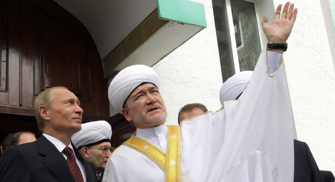 وكالة للفاتيكان: روسيا قد تشهد عام 2015 افتتاح أول مصرف إسلامي