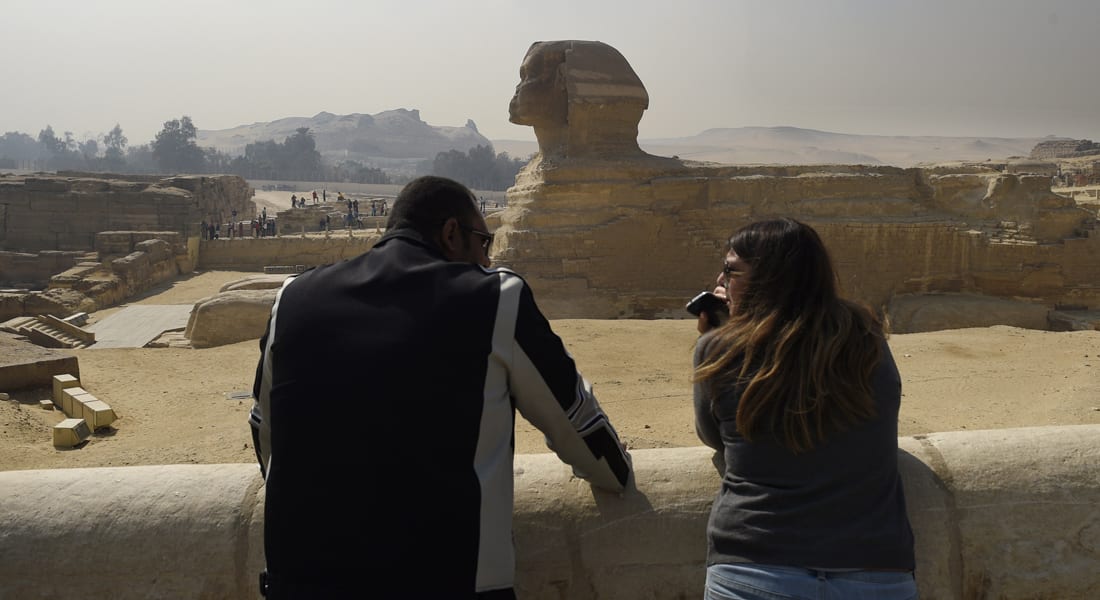 فيلم "الأهرامات" الإباحي يثير ضجة على مواقع التواصل في مصر
