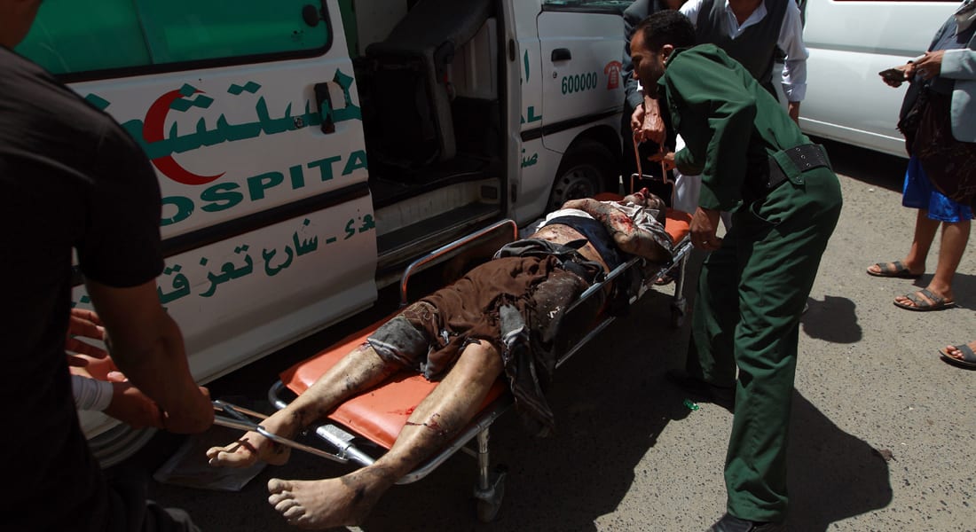 قناة المسيرة التابعة للحوثيين: ارتفاع قتلى تفجيرات المسجدين بصنعاء لـ135 والجرحى 345