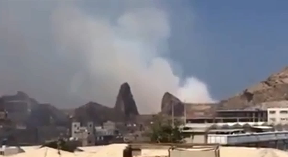 اليمن.. مئات القتلى والجرحى في "انفجارات غامضة" بمخزن "جبل حديد" للأسلحة في عدن