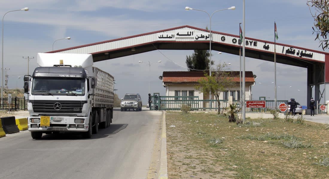 الأردن يترقب الوضع الأمني على الحدود و"نهب" المنطقة الحرة المشتركة مع سوريا