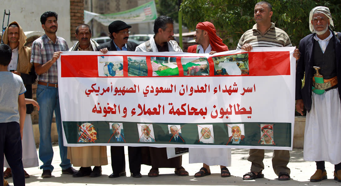 الحوثيون يهددون الإخوان المسلمين بعمل عسكري بسبب دعمهم "عاصفة الحزم" ويشيرون إلى "انشقاقات" بالجماعة