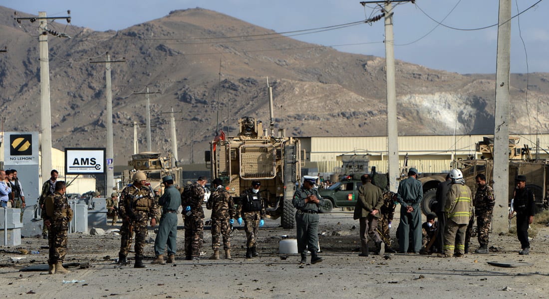 أفغانستان.. قتلى وجرحى في هجوم بسيارة مفخخة استهدف قافلة لحلف "الناتو"