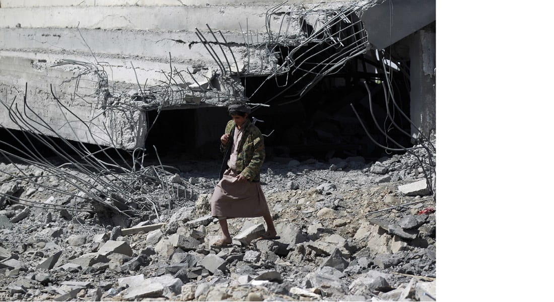 الموالون للرئيس هادي يسيطرون على مواقع للحوثيين وأنصار صالح في عدن ومأرب