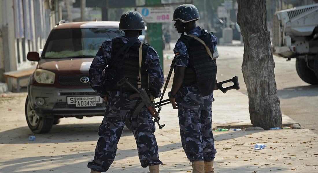 الصومال: 8 قتلى بتفجير سيارة أمام وزارة التعليم بمقديشو تبعه اقتحام لمسلحين