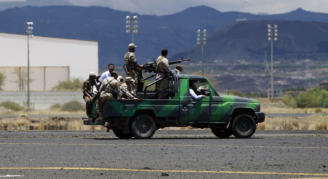 الناطق باسم الحوثي يزعم السيطرة على منطقة التواهي في عدن رغم الغارات السعودية
