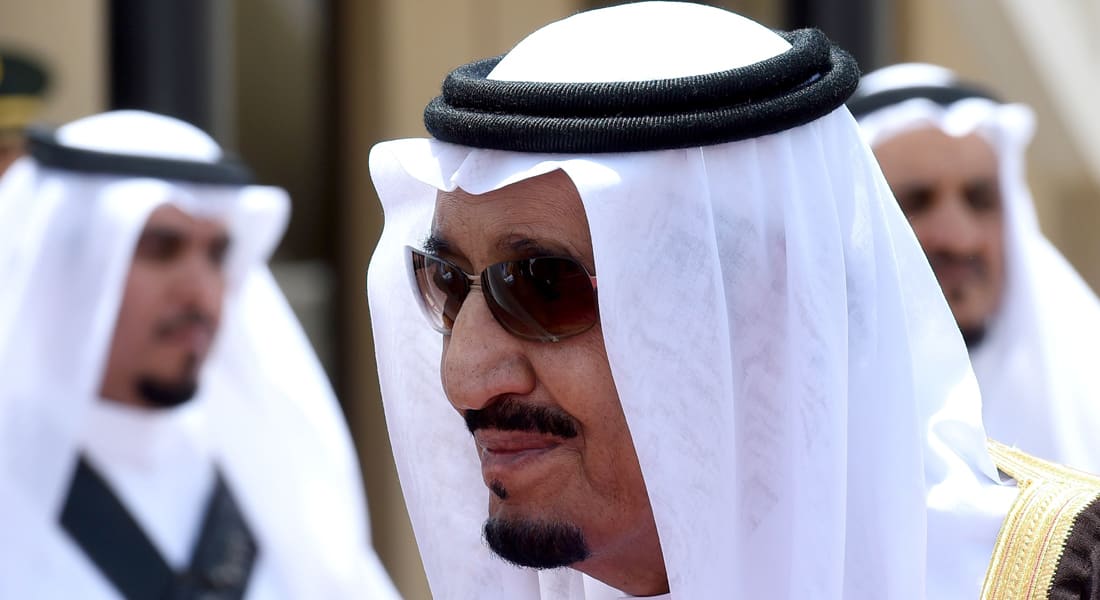 الملك سلمان يهاجم طائفية الحوثيين ونقض صالح للعهود.. وحزب الرئيس السابق يتهم الرياض بمحاولة اغتياله مع أسرته