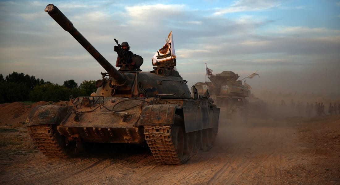 المرصد: "داعش" يسقط مروحية بمطار كويرس العسكري.. ومصرع 261 من القوات الموالية للنظام بشهر في جسر الشغور