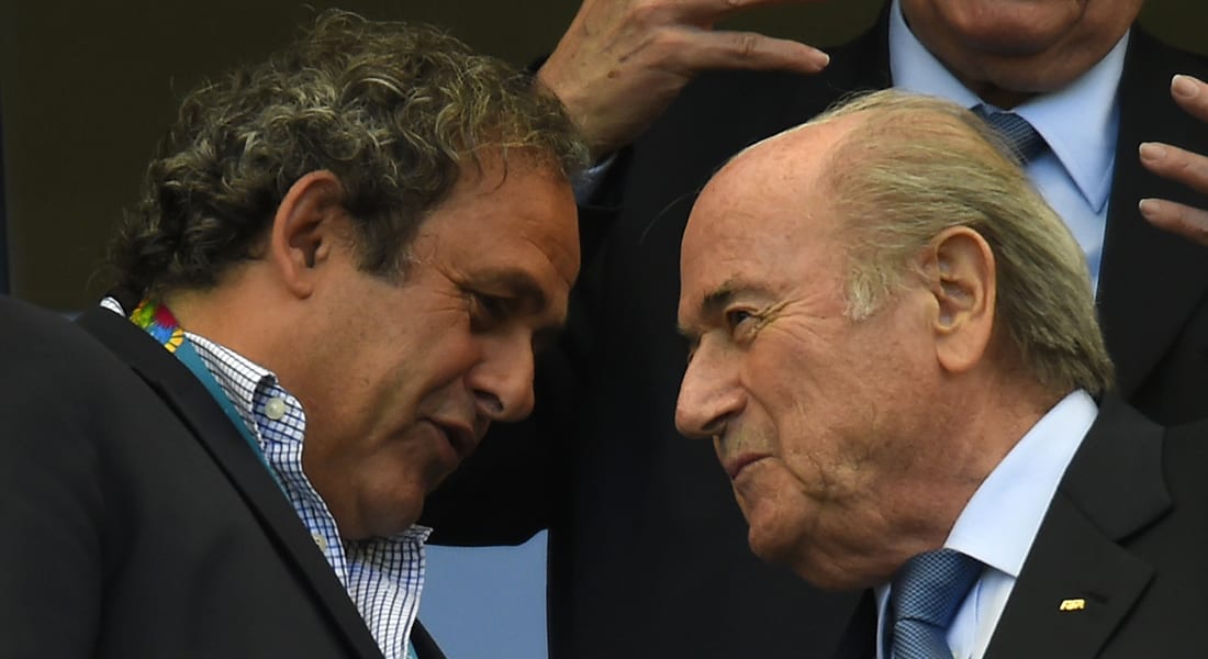 رئيس الاتحاد الأوروبي لكرة القدم: طلبت من جوزيف بلاتر رئيس الفيفا الاستقالة ولكنه رفض