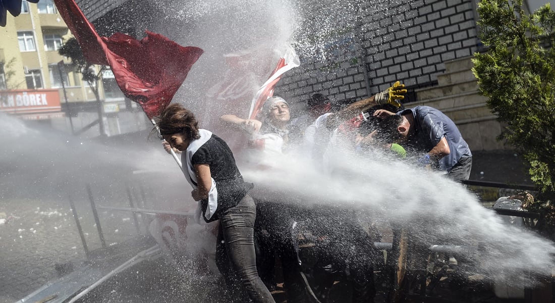 تركيا تنفي وفاة "أوجلان".. وتجدد الاحتجاجات ضد العمليات العسكرية في سوريا والعراق