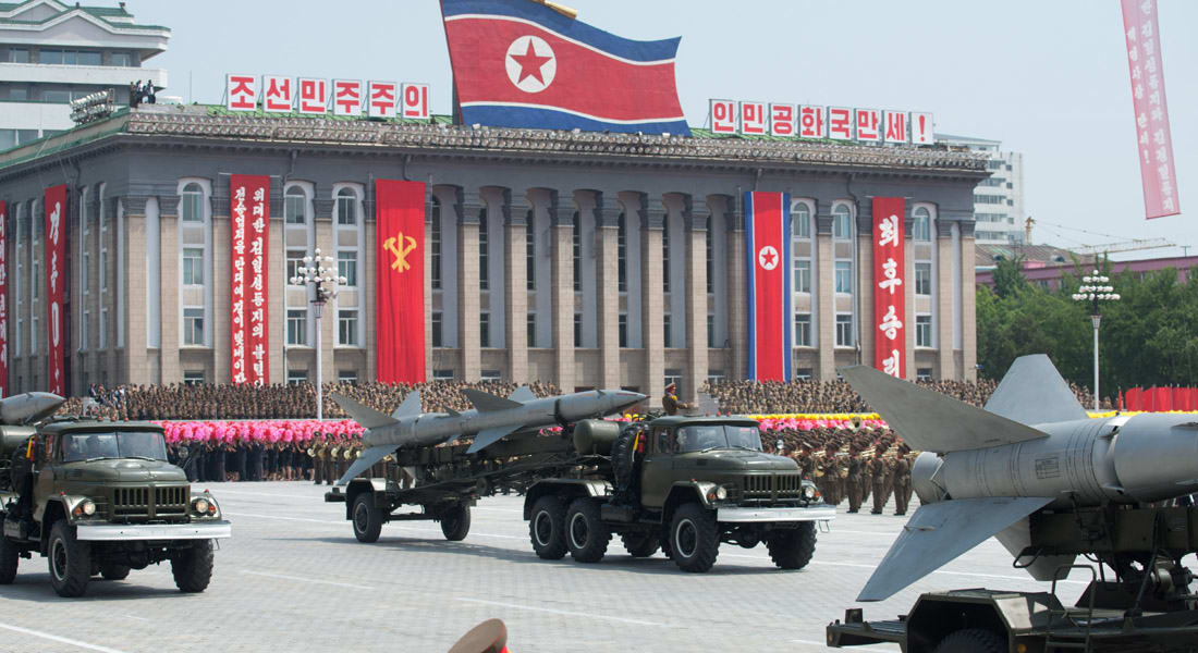 كوريا الشمالية تلوح بترسانتها النووية وتهدد بمهاجمة الولايات المتحدة "بلا رحمة"