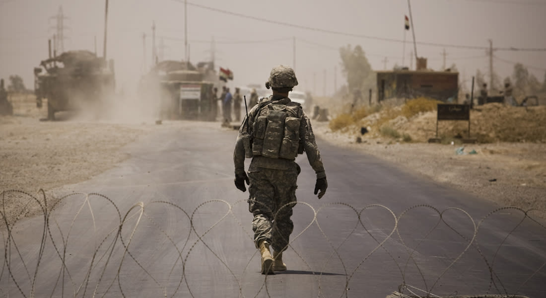 العبادي يقر إحالة قادة عسكريين للقضاء لتركهم مواقعهم في الرمادي بوجه داعش