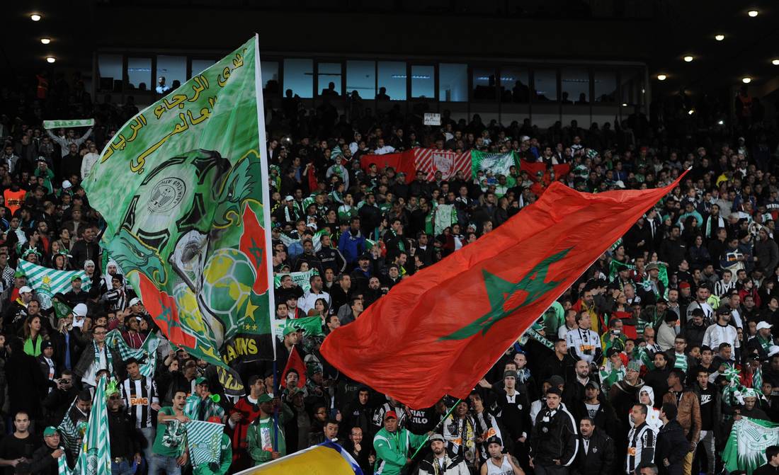 الرجاء المغربي ينقذ موسمه الكروي بإحرازه كأس شمال إفريقيا للأندية البطلة