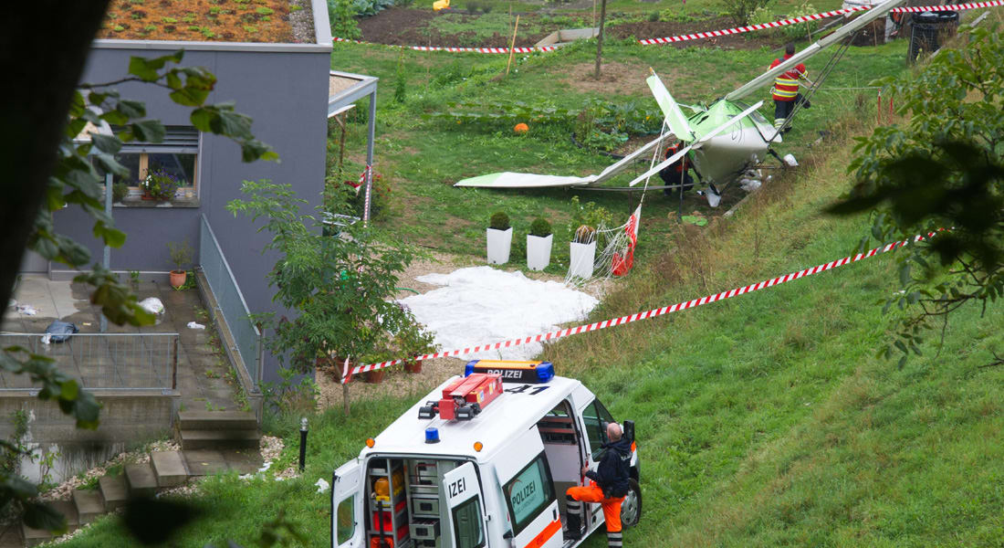 كارثة جوية جديدة.. قتيل على الأقل بتصادم طائرتين خلال استعراض جوي بسويسرا