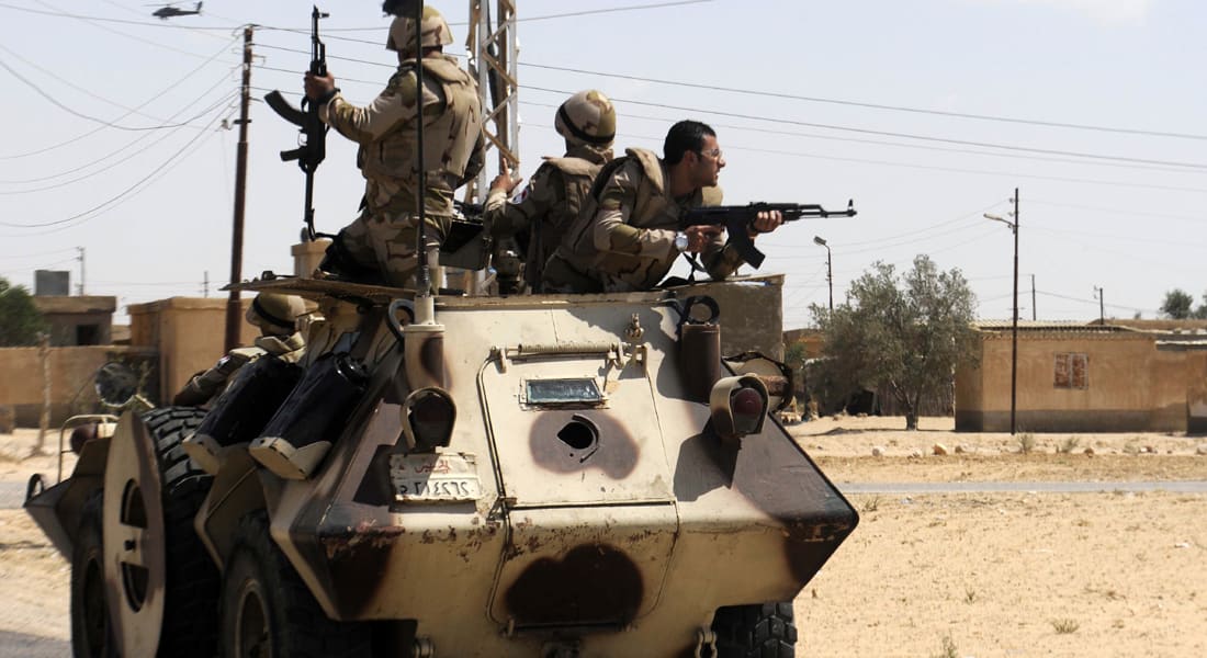 الجيش المصري: مقتل 4 جنود و98 "إرهابيا" في اليوم الخامس من "حق الشهيد" في سيناء 