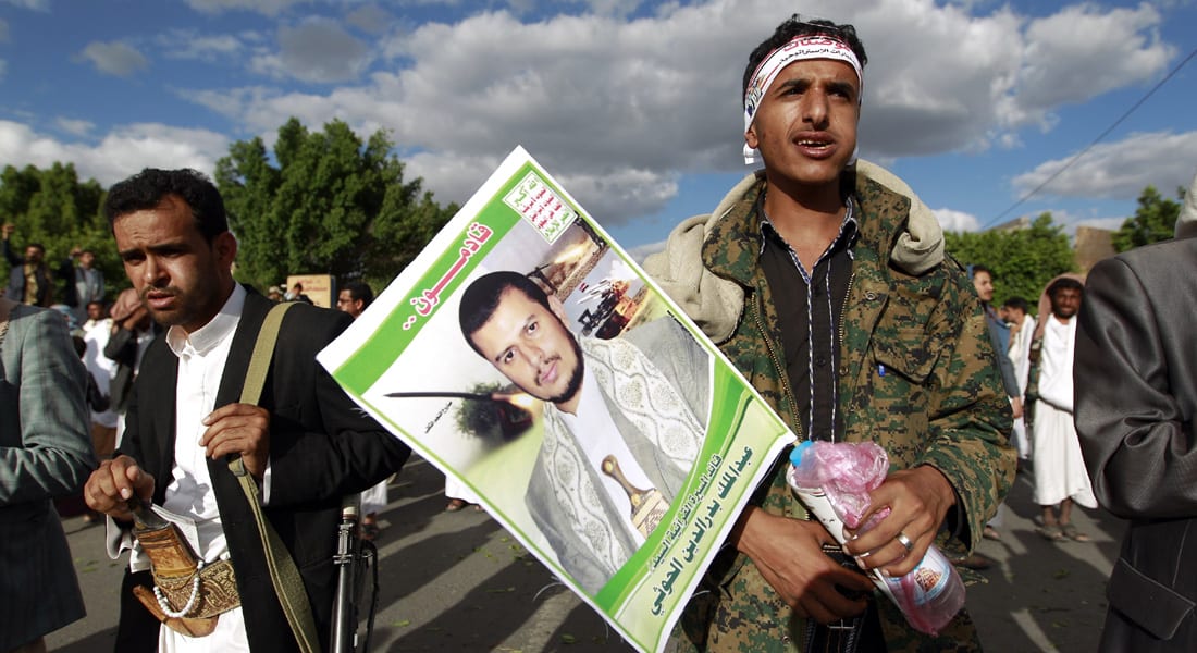 هادي يرفض التفاوض مع الحوثيين قبل خضوعهم لمجلس الأمن .. وخلفان ينقل عن مصادر لجوء الحوثي لسفارة إيران