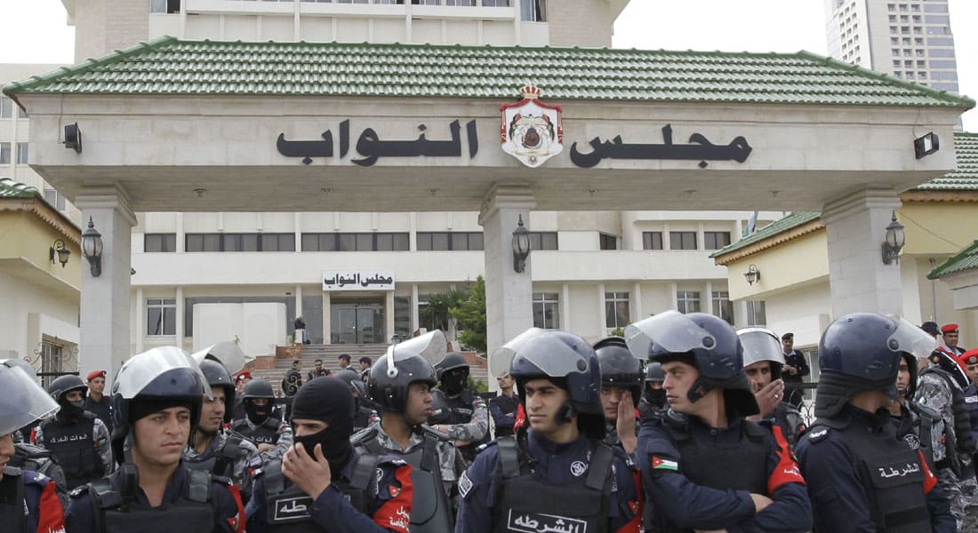 استمرار التحقيق في حادثة ضرب عامل مصري في العقبة الأردنية