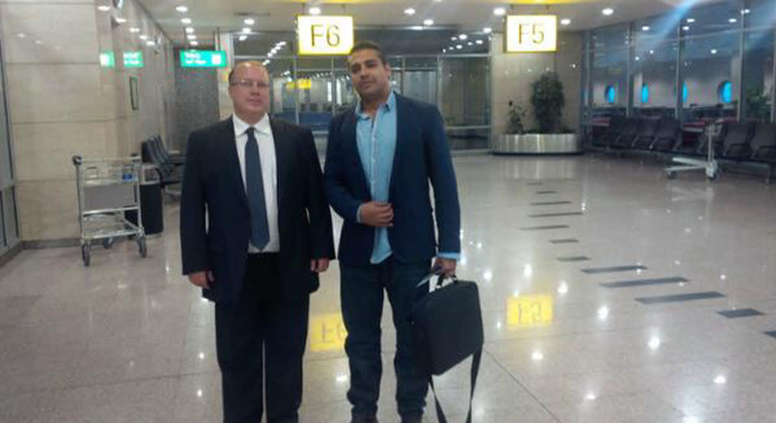 بعد إطلاق سراحه بـ"عفو رئاسي" من السيسي.. محمد فهمي يغادر مصر عائداً إلى كندا