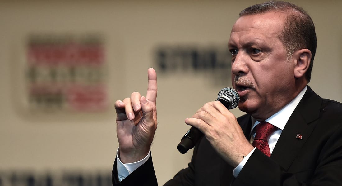 أردوغان لموسكو: تدعمون الأسد القاتل وستخسرون كثيرا إن فقدتم صداقتنا.. والناتو سيرد على أي هجوم 