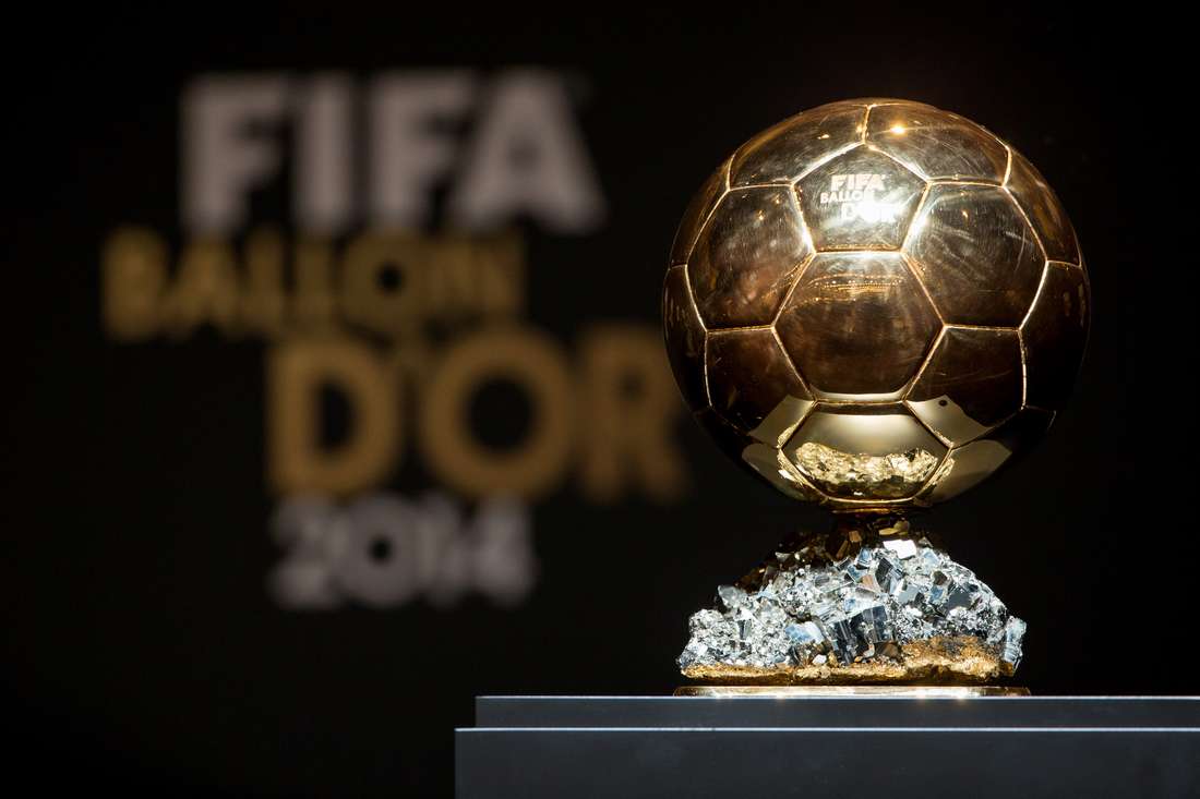 هيمنة لنجوم برشلونة: الفيفا تعلن عن قائمة النجوم المتبارين على الكرة الذهبية