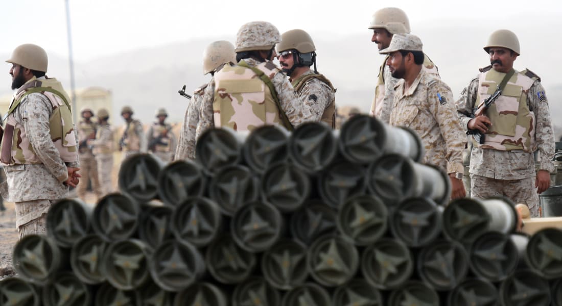 مقتل جندي سعودي بـ"مقذوفات" من اليمن والحوثيون يعلنون تدمير راجمة صواريخ بعسير