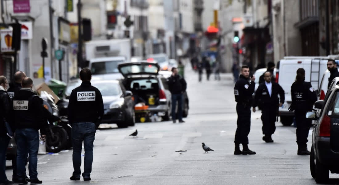 تنظيم داعش يتبنى مسؤولية هجمات باريس: المواقع المستهدفة منتخبة بدقة وعدد القتلى تجاوز الـ200