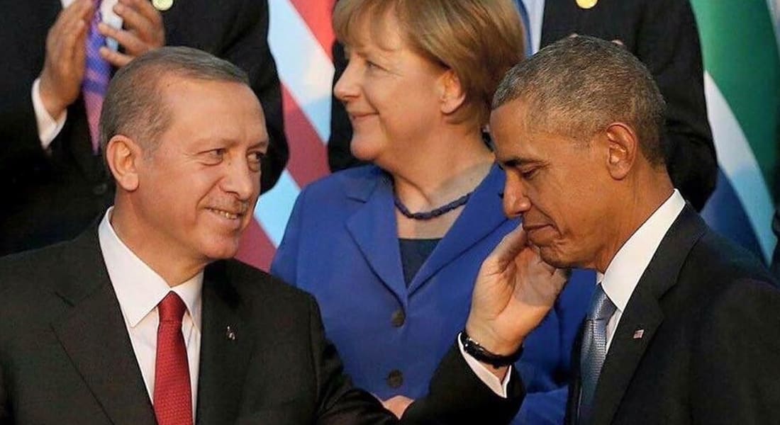 جنبلاط معلقاً على صورة تجمع أوباما وأردوغان وميركل: ناقصهم بوتين ليصيروا 4 إخوان