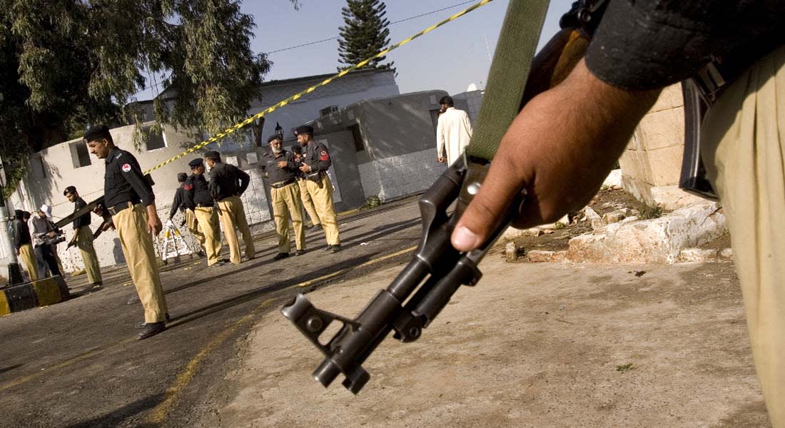 مصدر لـCNN: الأمن الباكستاني يداهم منزلا سابقا لوالد تاشفين مالك مطلقة النار بهجوم سان برناردينو