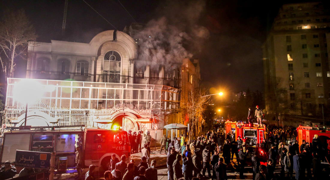 الداخلية الإيرانية تعلن تحديد المتورطين واعتقال المسؤول عن الهجوم على السفارة السعودية.. وتؤكد: ليسوا مدعومين من الدولة