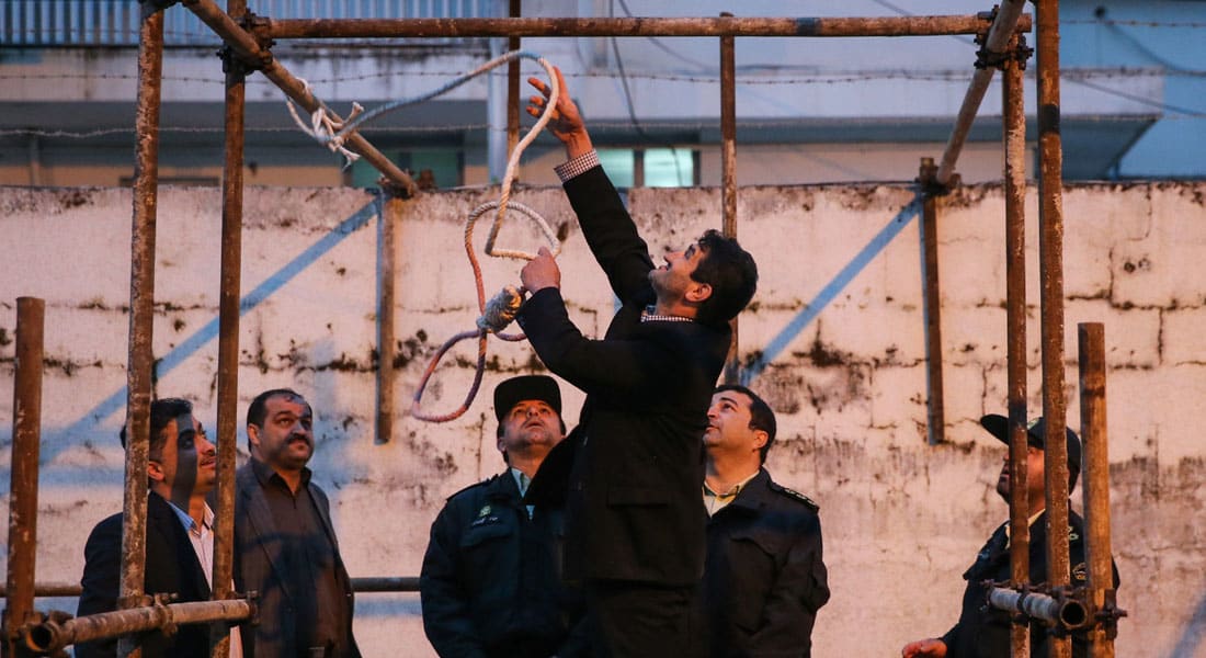 العفو الدولية: إيران تتصدر تنفيذ الإعدام في الشرق الأوسط بستة أضعاف السعودية.. والاستثناء عُمان وإسرائيل