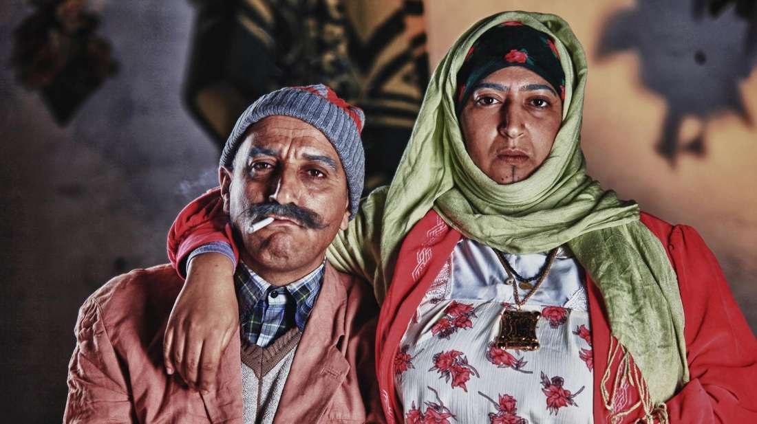 كسر أنف فنانة في إدارة مغربية يفتح نقاشًا حول احترام القانون والأخلاقيات