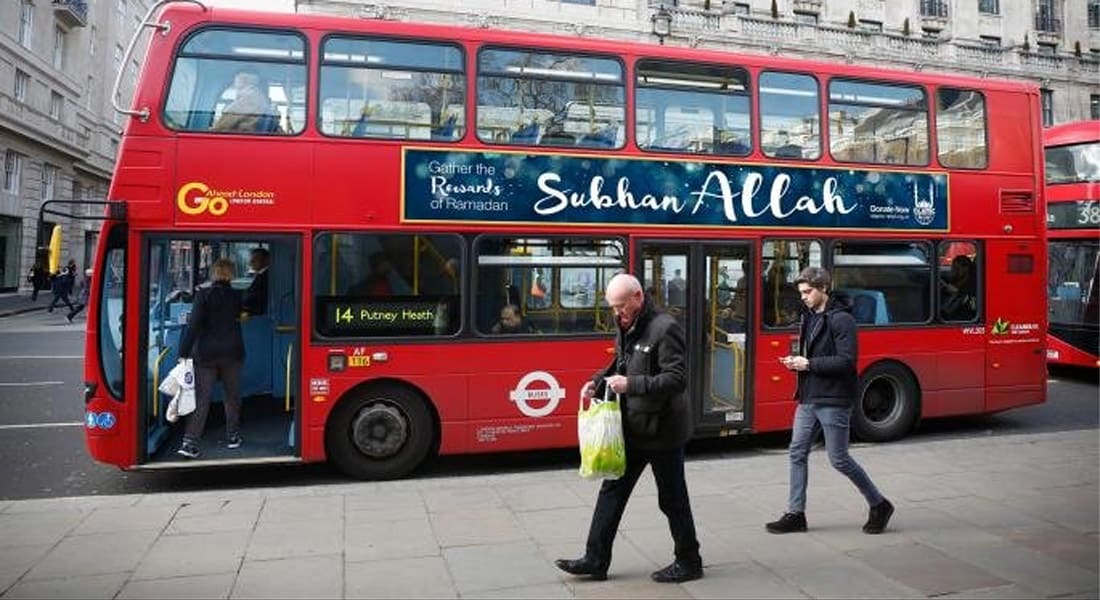 "سبحان الله" على الحافلات البريطانية بعد أول عمدة مسلم في لندن 