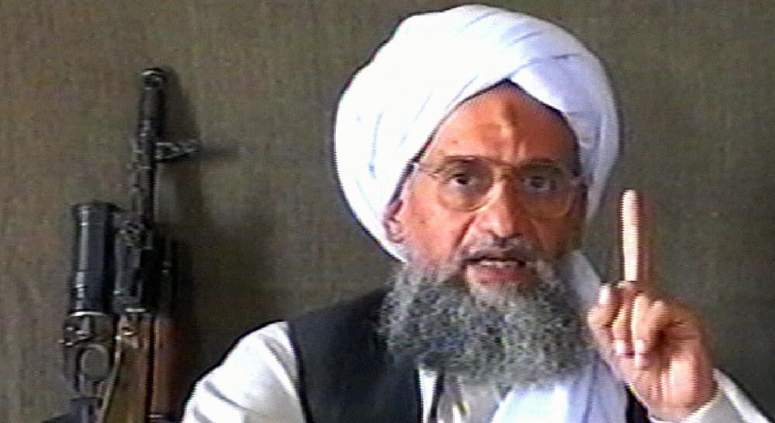 أيمن الظواهري يبايع زعيم طالبان ويجدد دعوة الدول الإسلامية لدعم "الإمارة الإسلامية"