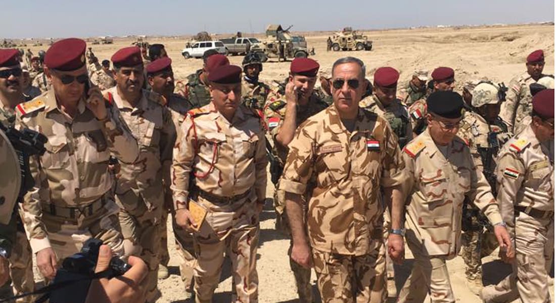 وزير الدفاع العراقي يعلن تحرير منطقتي الصبيحات والفلاحات غرب الفلوجة من قبضة "داعش"