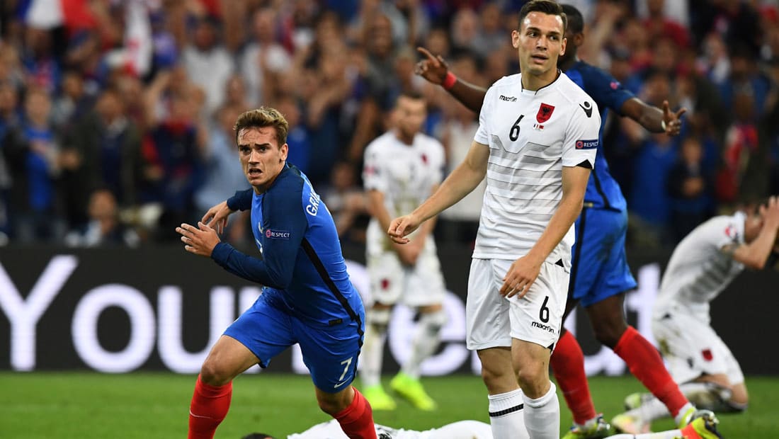 فرنسا تفوز على ألبانيا المتألقة وتتأهل للدور الـ16