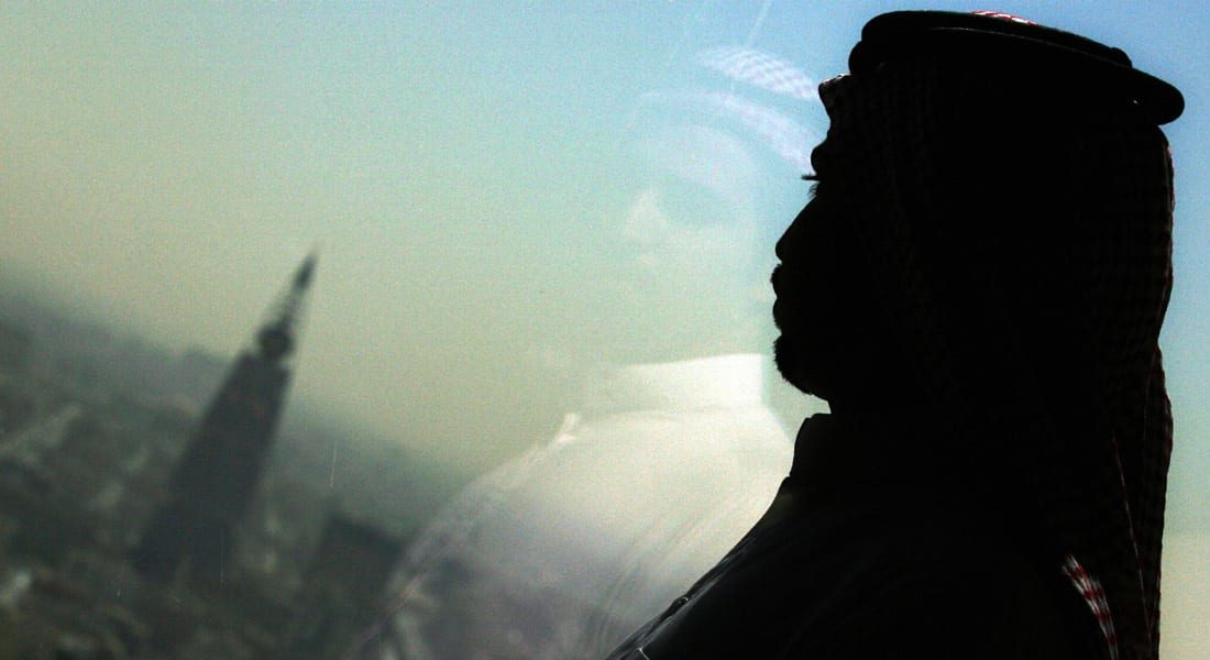 عبدالعزيز الفوزان يبين حكم "السعودة الوهمية" وتقديم شركات رواتب لموظفين دون عمل في السعودية