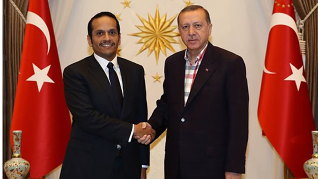 "أول زيارة" إلى تركيا من قطر.. وأنقرة: نجري تحقيقات دقيقة حول علاقة محاولة الانقلاب بالخارج