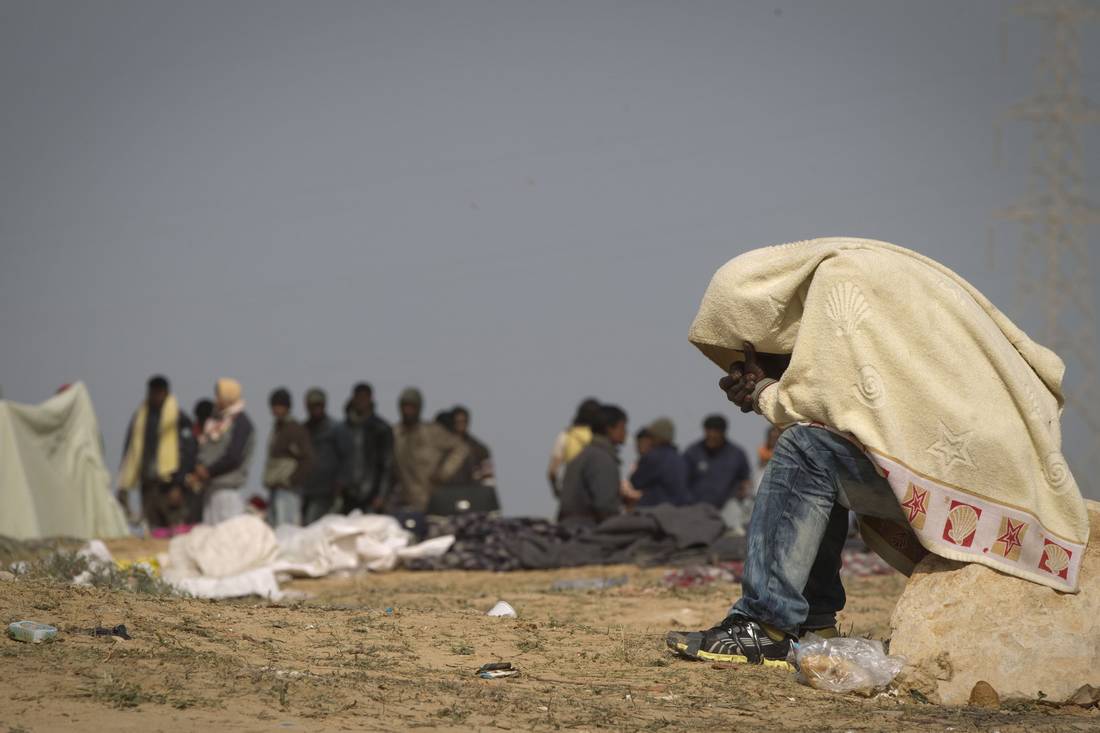 الهلال الأحمر الليبي ينتشل جثث 25 مهاجرًا من البحر.. والحصيلة مرّشحة للارتفاع