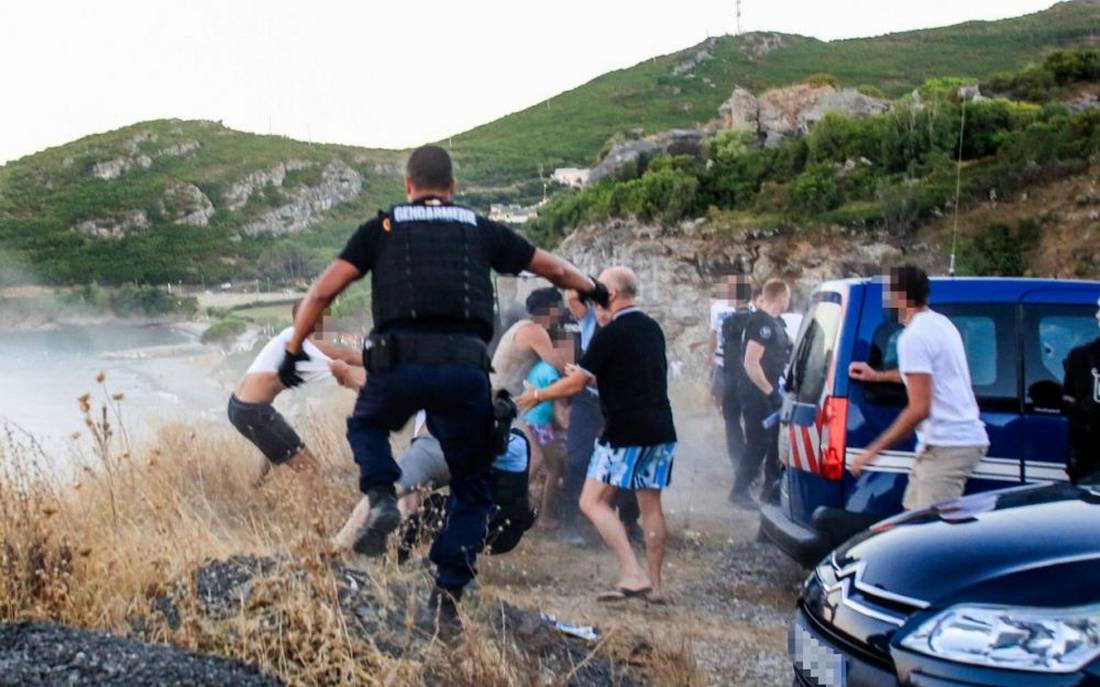 محاكمة مغاربة وفرنسيين بسبب أعمال عنف على شاطئ بجزيرة كورسيكا