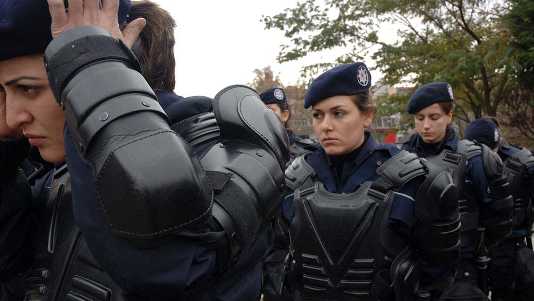 تركيا تسمح للشرطيات بارتداء الحجاب 