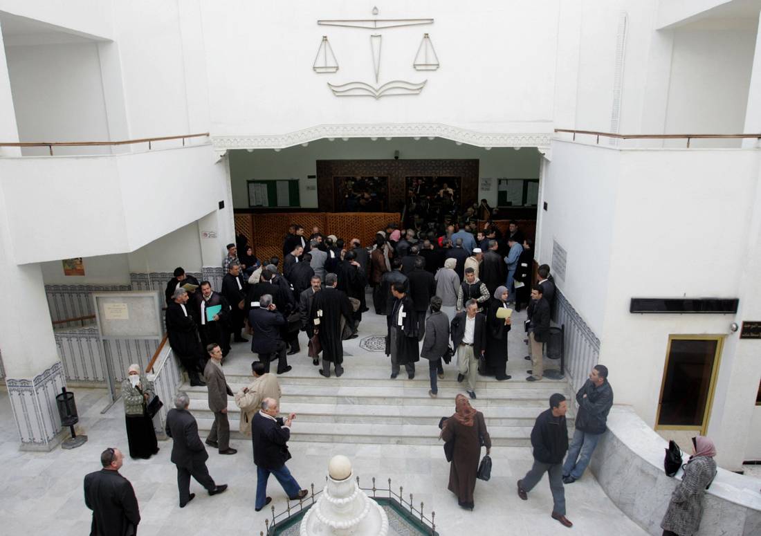 الجزائر.. الإعدام لثلاثة أشخاص بتهمة ذبح رئيس بلدية
