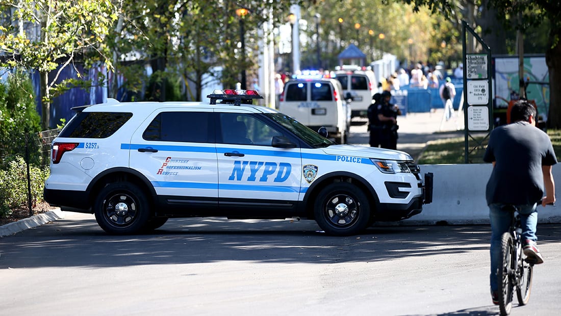 شرطي أمريكي يقتل امرأة سوداء مسنة في نيويورك 