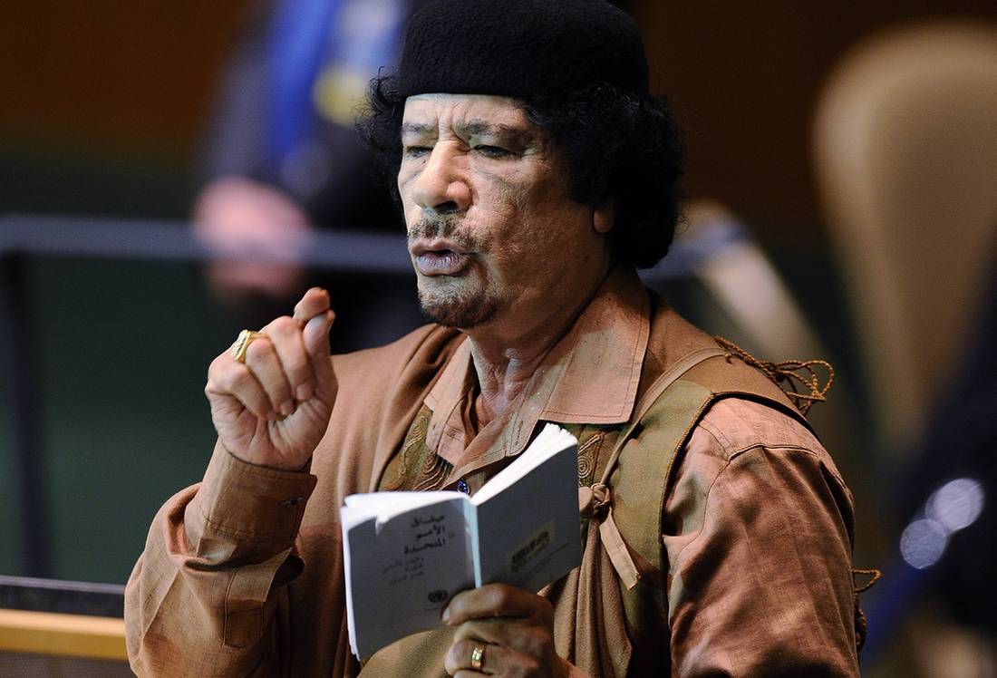 بعد خمس سنوات على مقتله.. القذافي "الغائب الحاضر" في ذاكرة الليبيين