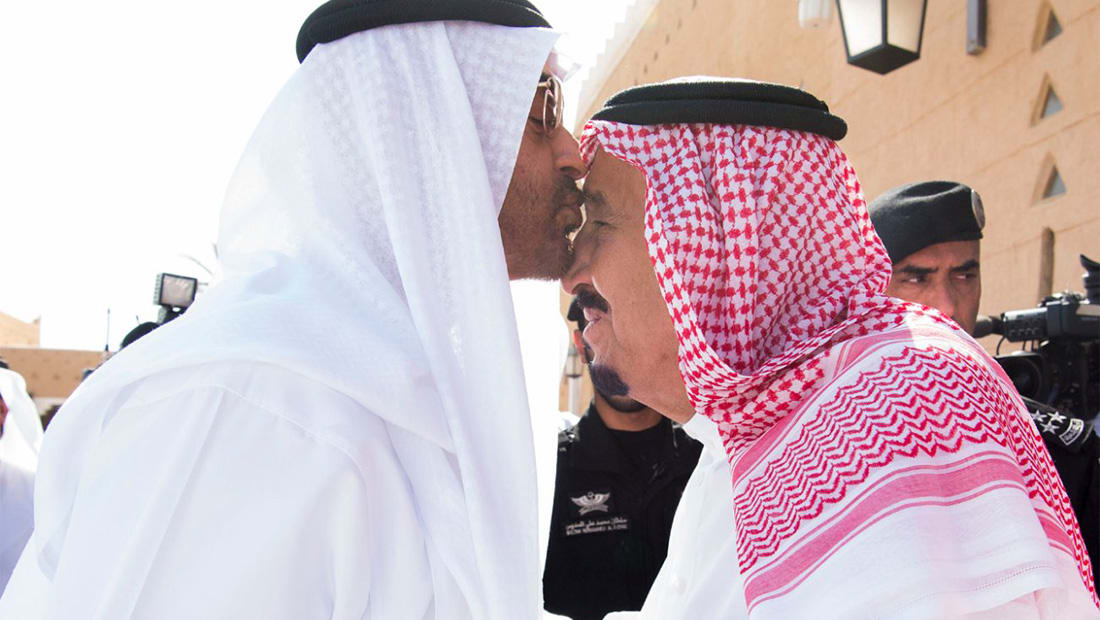 محمد بن زايد يزور الملك سلمان.. ويؤكد: السعودية صمام أمان واستقرار المنطقة