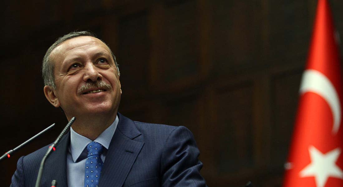 خلفان: أردوغان بارع جرجر المقاومة بحلب وطوقها مع الأسد