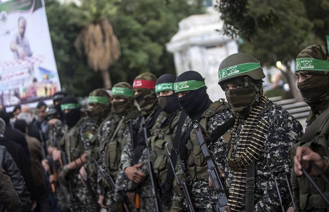 هل تقف إسرائيل وراء اغتيال مهندس طائرات "حماس" فوق التراب التونسي؟